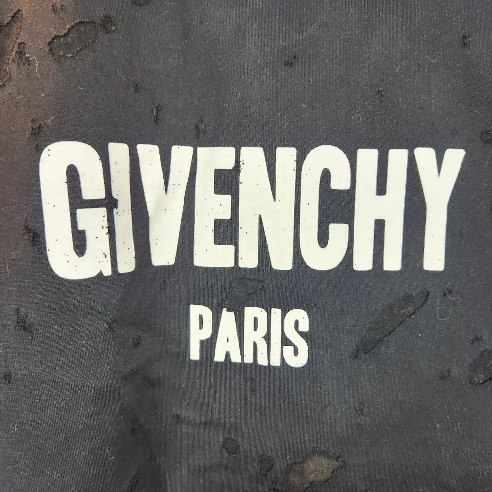 Givenchy black logo Distressed tshirt size L in EUC - Picture 7 of 11